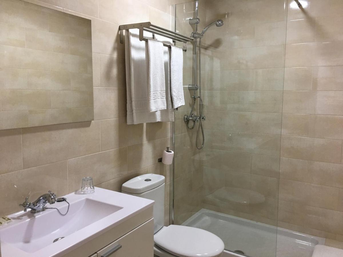 Apartamentos Carmen Teresa Torremolinos Esterno foto