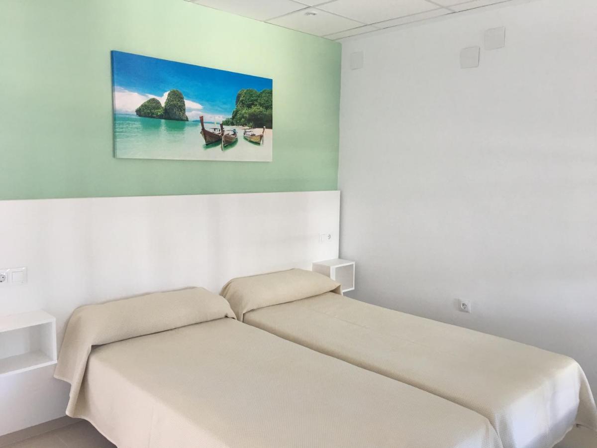 Apartamentos Carmen Teresa Torremolinos Esterno foto