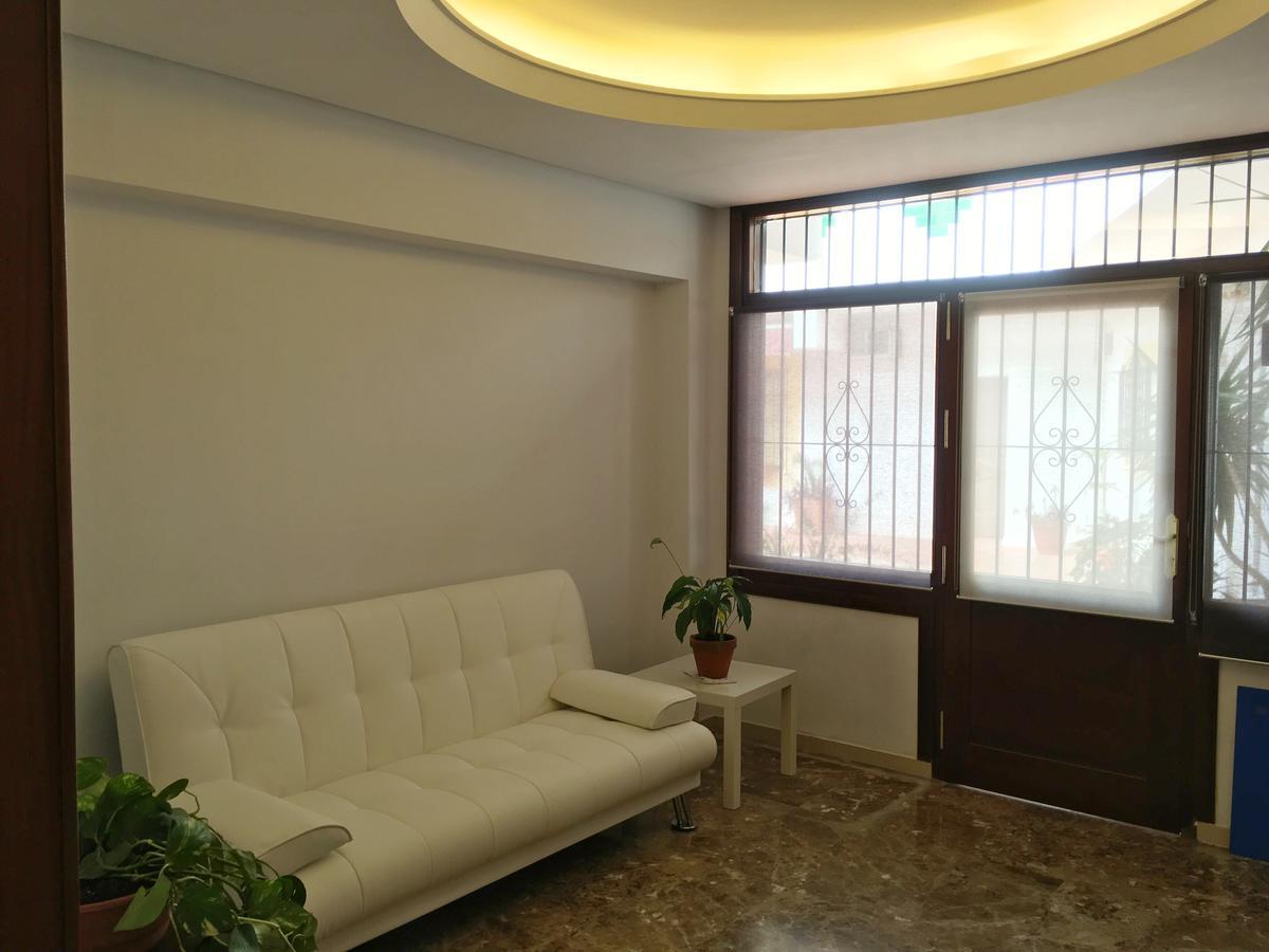 Apartamentos Carmen Teresa Torremolinos Esterno foto
